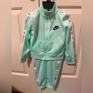 Nike Girls 3T
